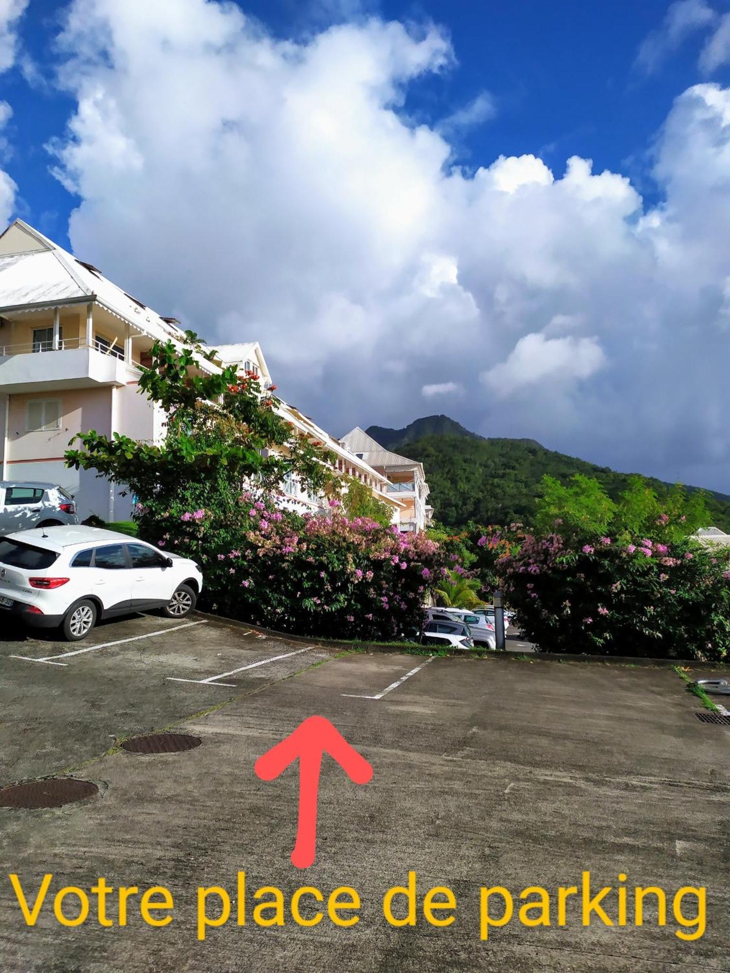 Kaz A Soley - Gite Vue Panoramique Sur La Mer - Plage A 500M Gourbeyre Exterior foto